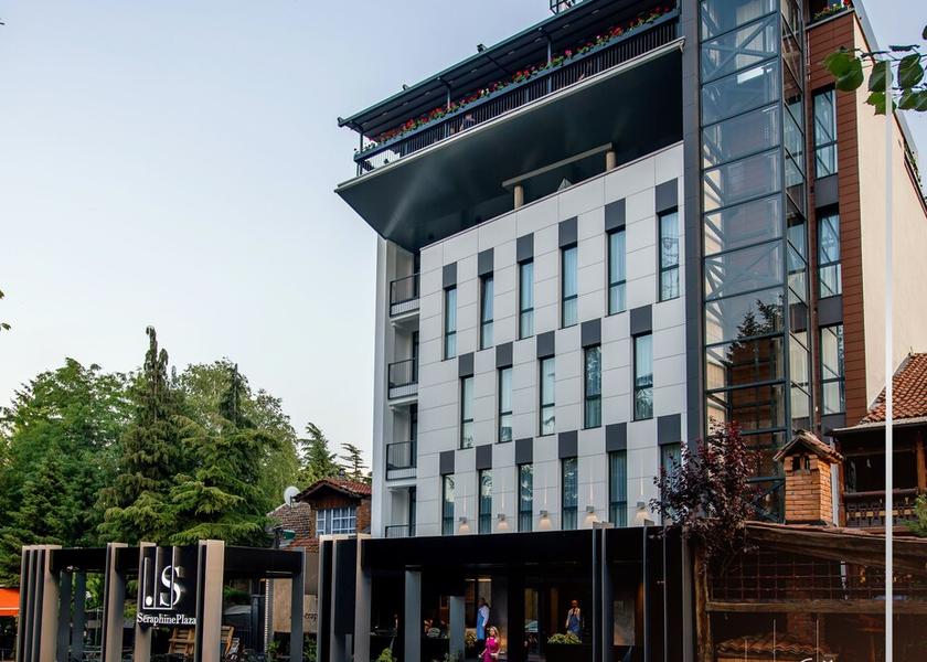 Kosovo Pec Facade