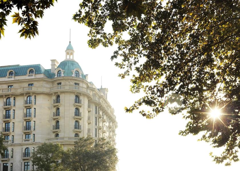  Baku Exterior