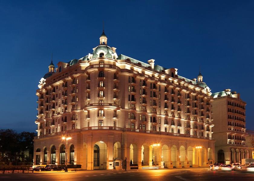  Baku Exterior Detail