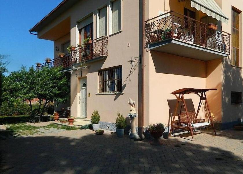 Tuscany Foiano della Chiana Exterior Detail