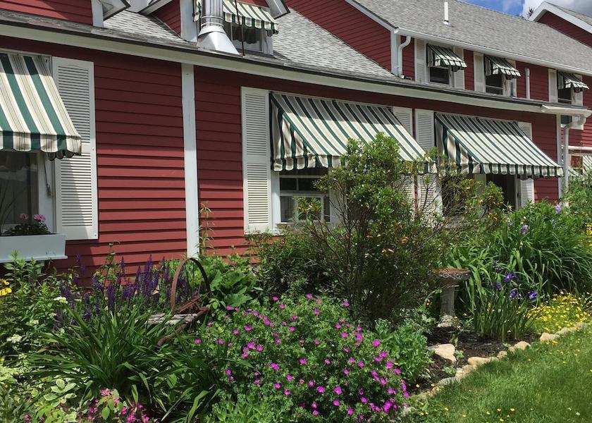Vermont Rutland Facade