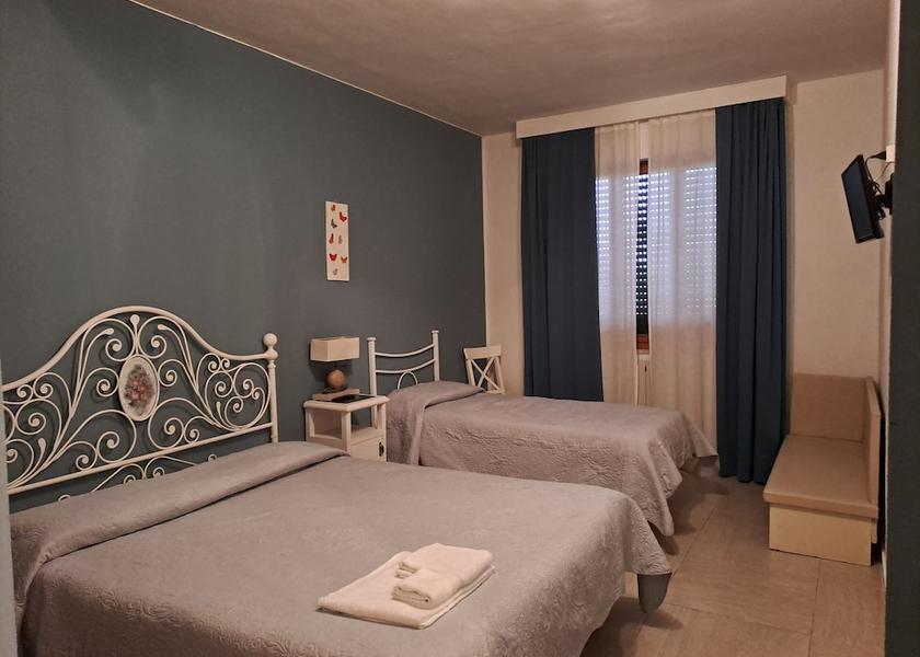 Tuscany San Giuliano Terme Room