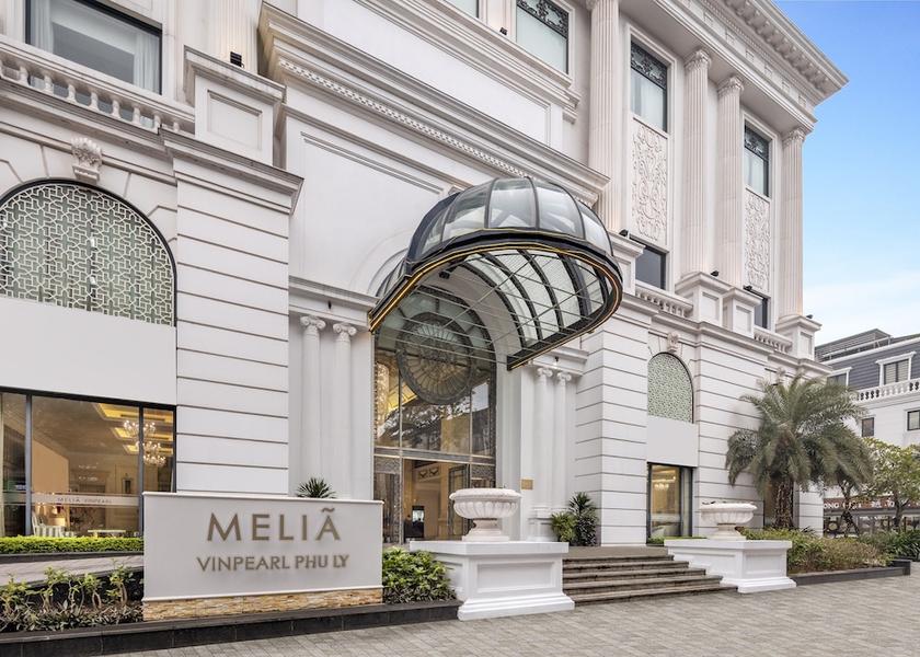 Ninh Binh Province Phu Ly Front of property