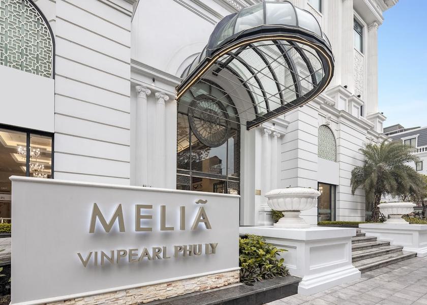 Ninh Binh Province Phu Ly Front of property