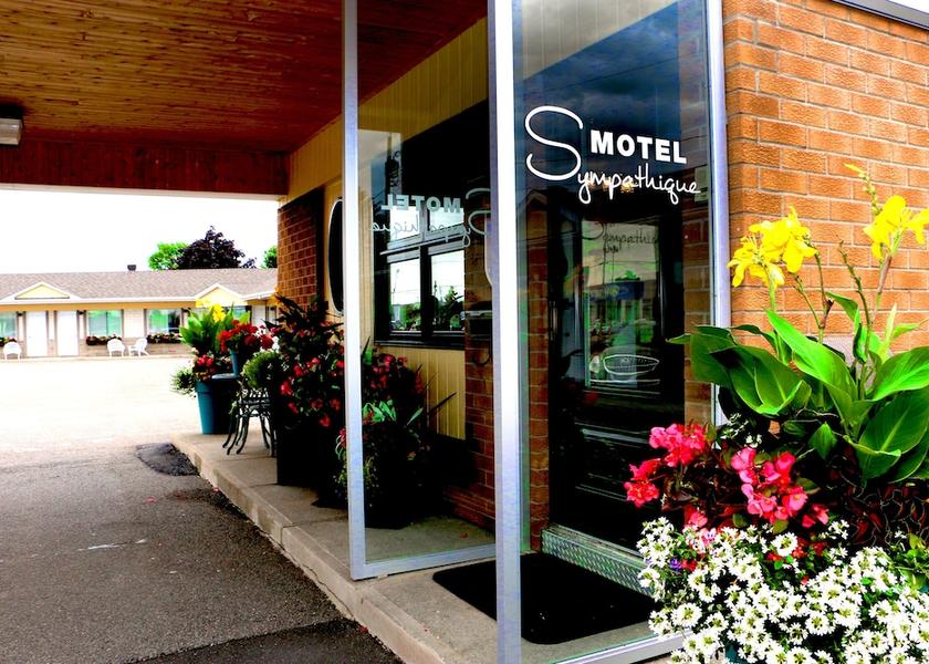 Quebec Montmagny Entrance