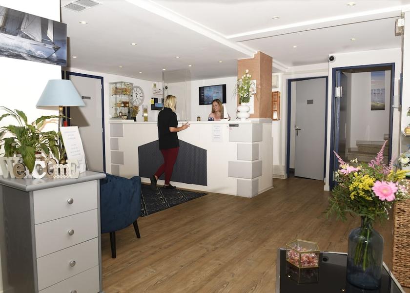 Occitanie Balaruc-les-Bains Reception
