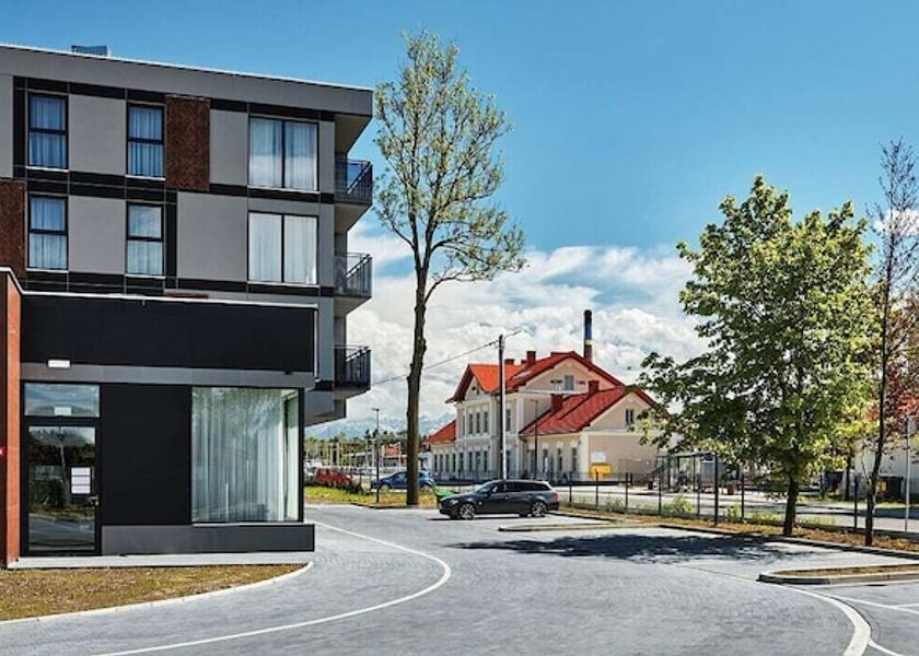 Lesser Poland Voivodeship Nowy Targ Train Station Shuttle