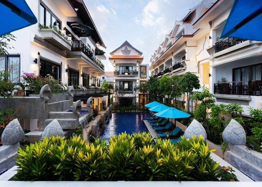 Siem Reap Siem Reap Front of property