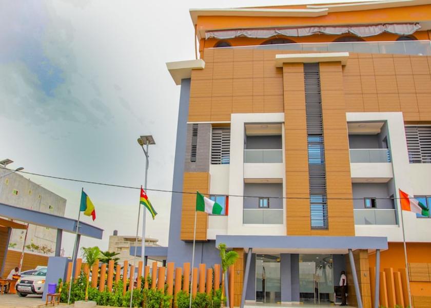  Cotonou Facade