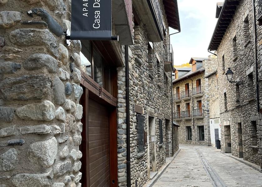Aragon Benasque Primary image