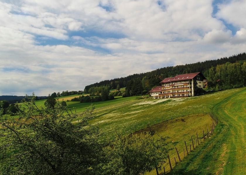 Bavaria Lam Facade