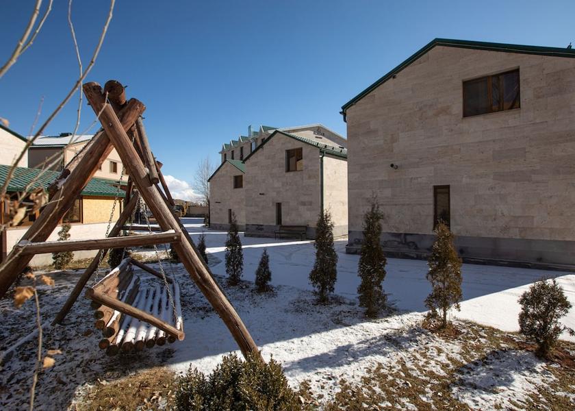  Tsaghkadzor Facade