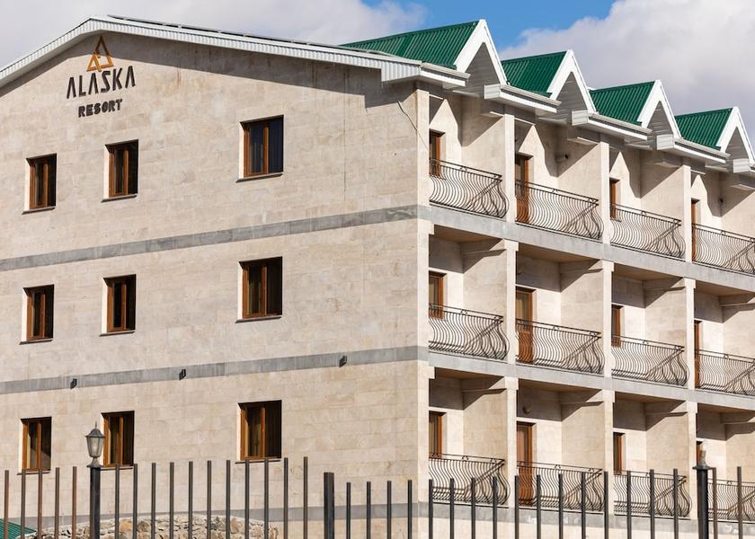  Tsaghkadzor Exterior Detail