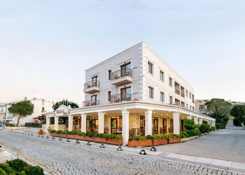 Izmir Foça Facade