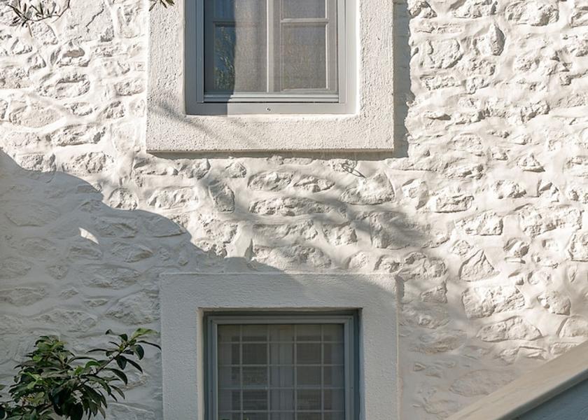 Attica Hydra Exterior Detail