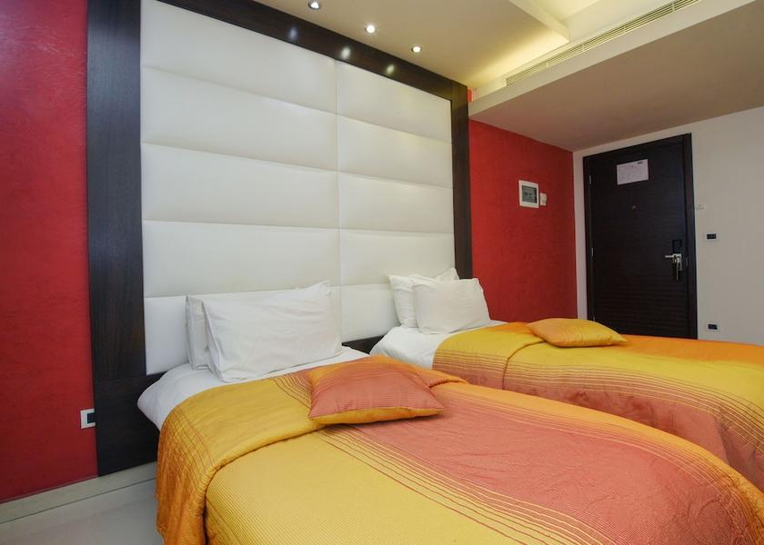  Ghazir Room