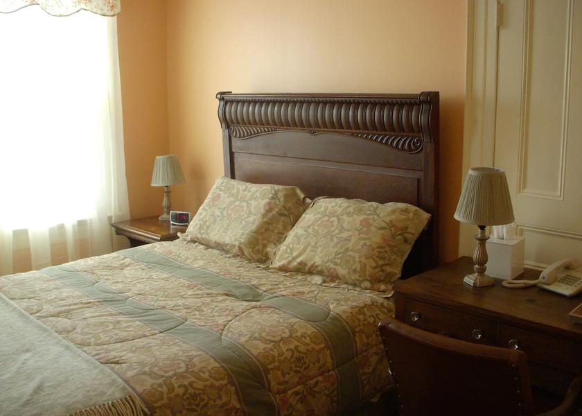 Pennsylvania Honesdale Room