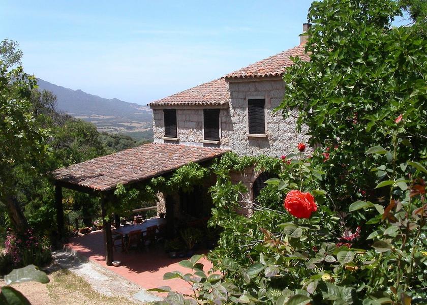 Corsica Sartene Facade