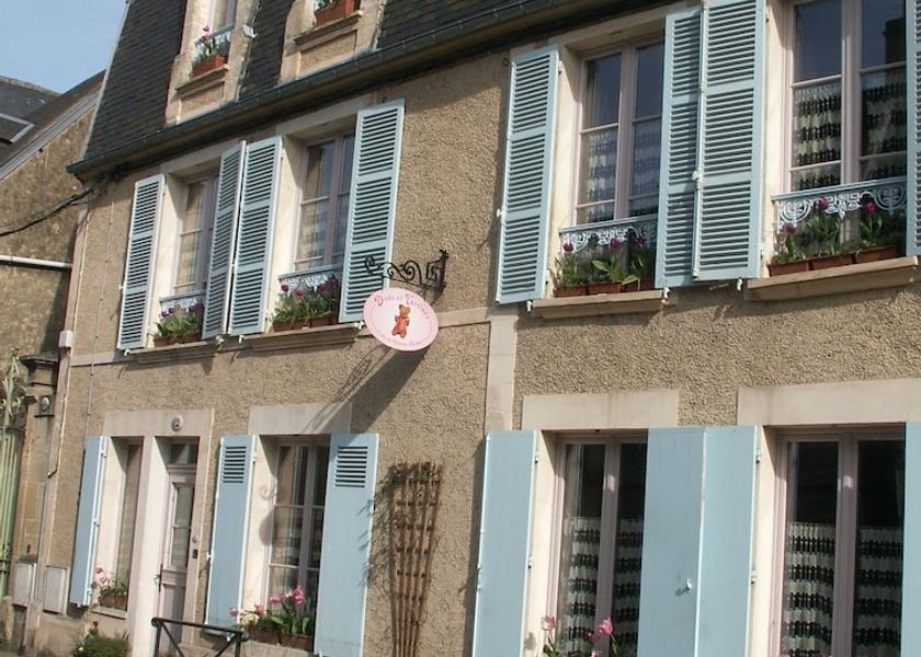 Normandy Bayeux Facade