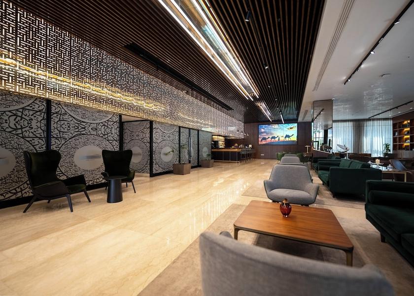  Tunis Interior Entrance