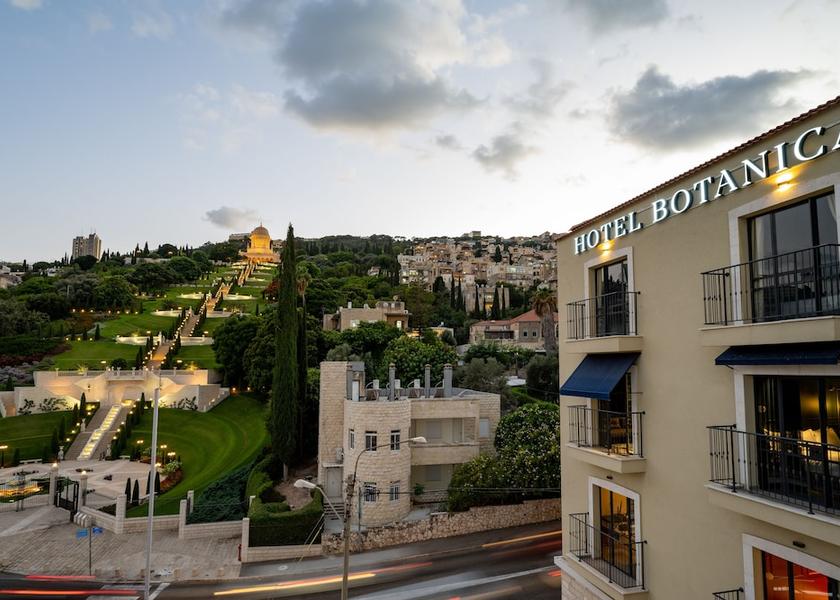 Haifa Haifa Facade