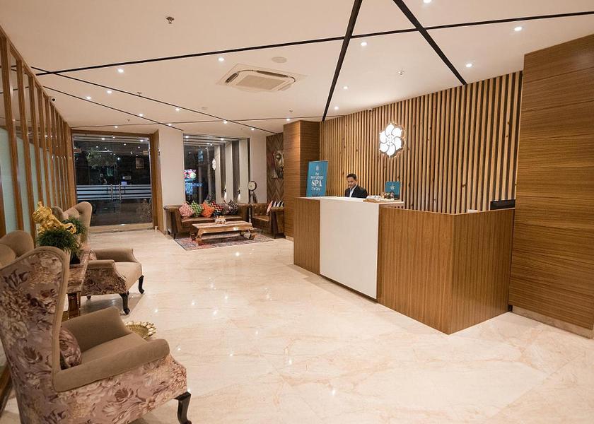 Uttarakhand Rishikesh lobby