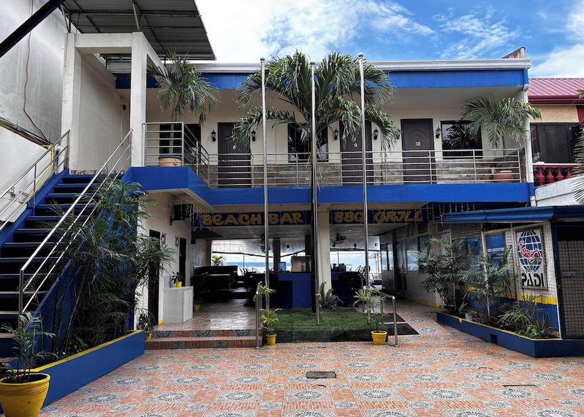 Central Luzon Olongapo Courtyard