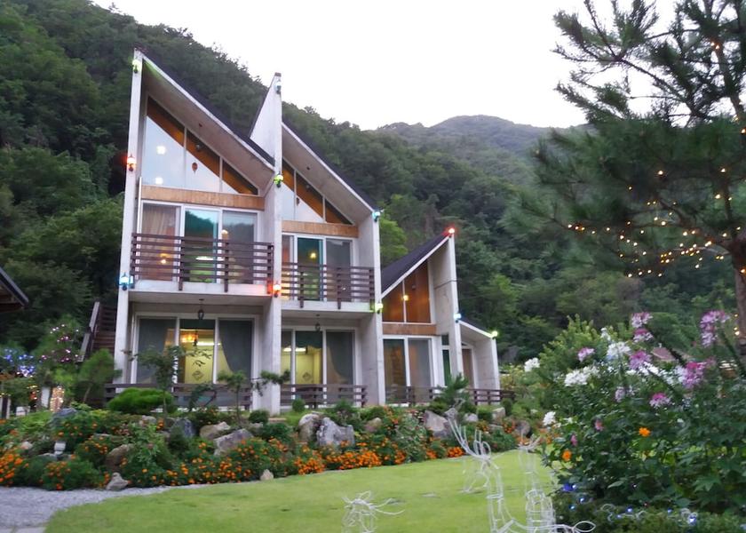 Gangwon Yeongwol Room