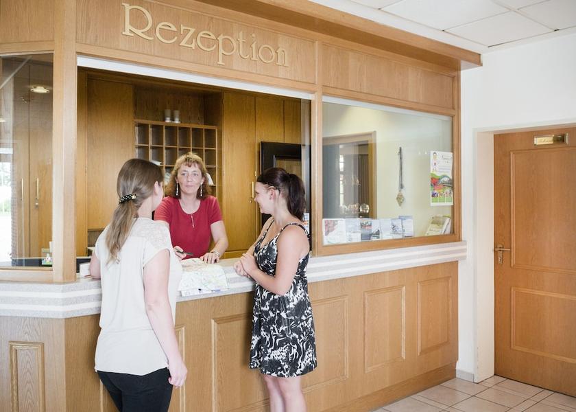 Lower Saxony Papenburg Reception