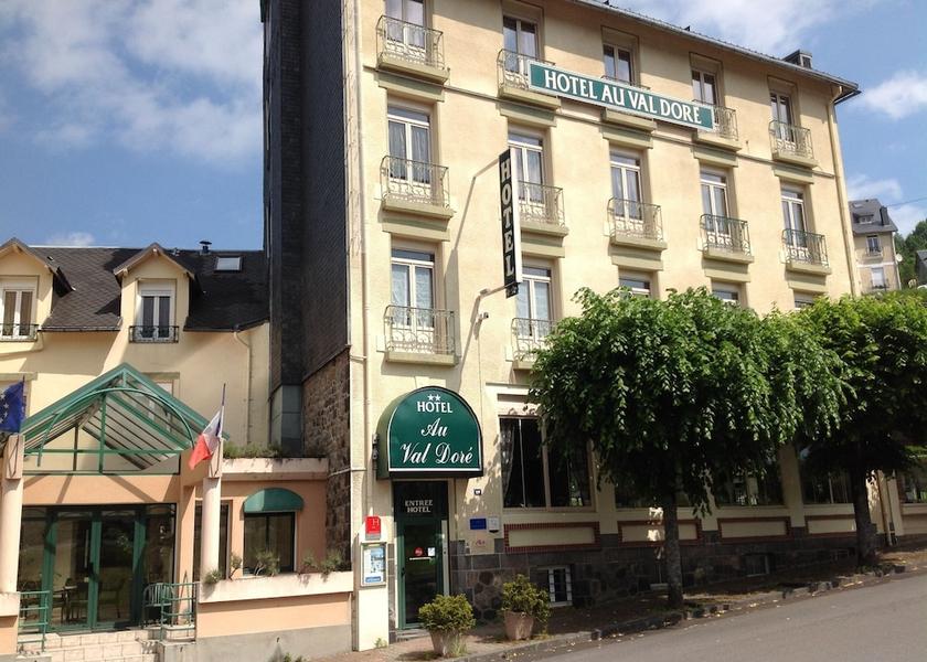 Auvergne-Rhone-Alpes La Bourboule Facade