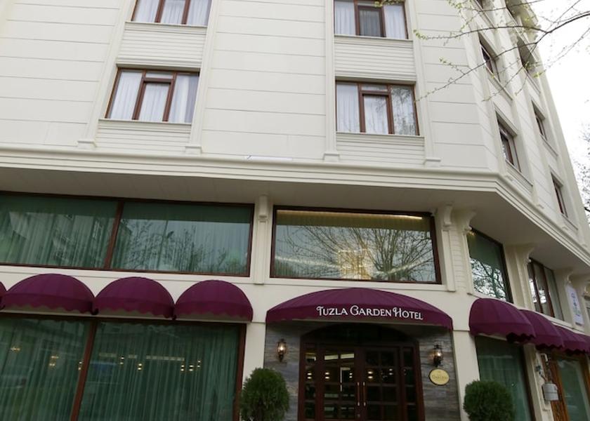 Istanbul Tuzla Front of property