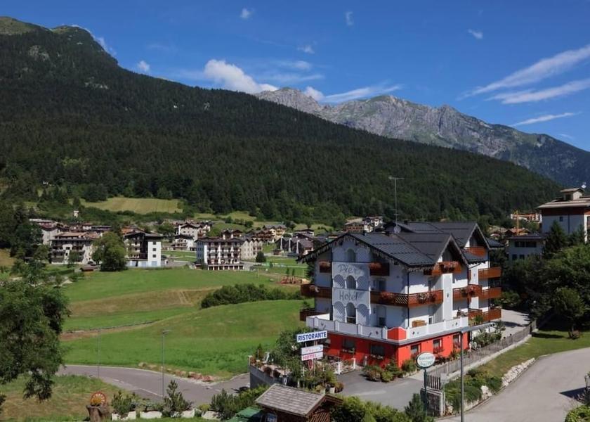 Trentino-Alto Adige Andalo Exterior Detail