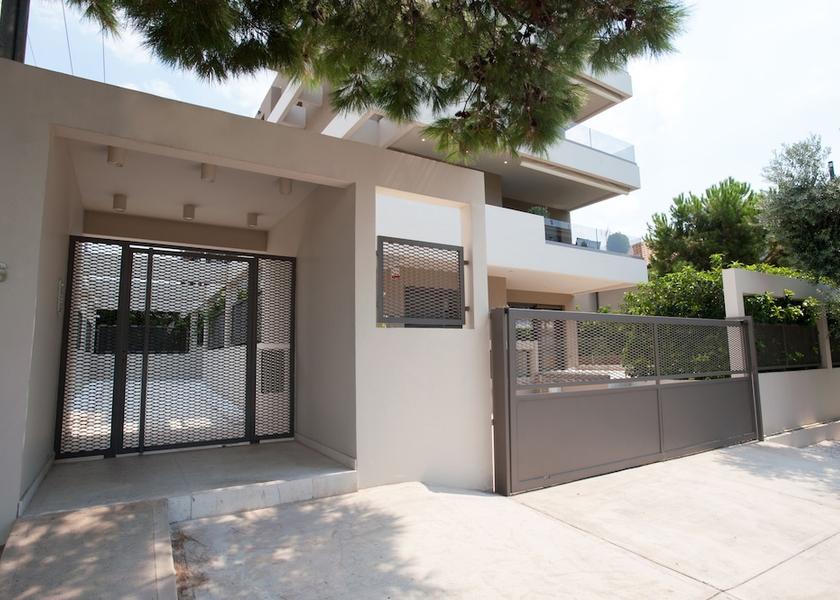 Attica Glyfada Entrance