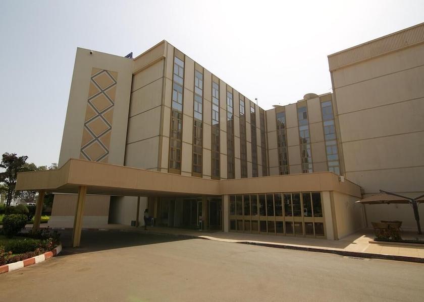  Bissau Exterior Detail