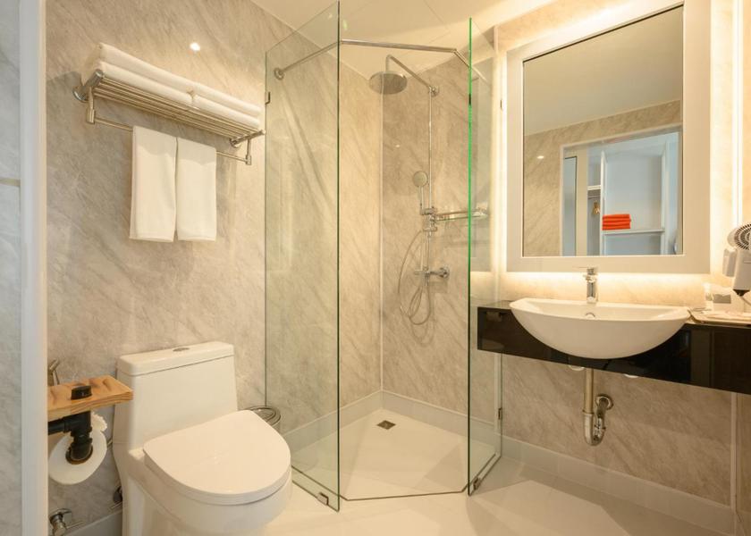 Phuket Province Si Sunthon Deluxe Pool Access Room