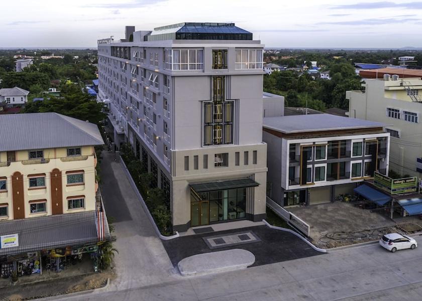 Rayong Province Ban Chang Exterior