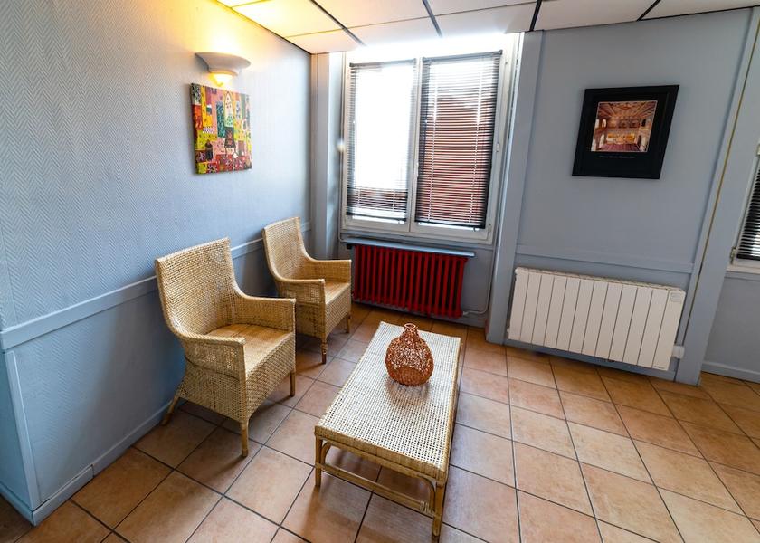 Auvergne-Rhone-Alpes Saint-Etienne Bar