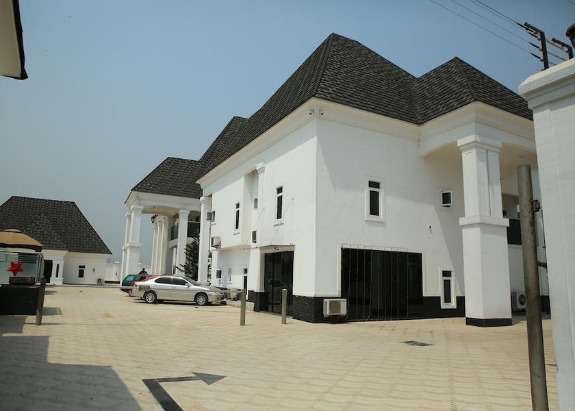 Edo Benin City Exterior Detail