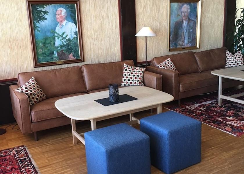 Innlandet Gjovik Lobby