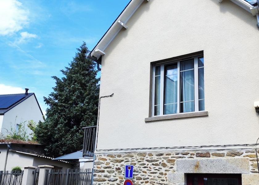 Brittany Dinan Facade