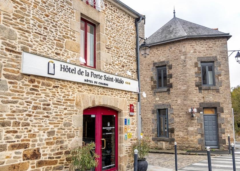 Brittany Dinan Facade