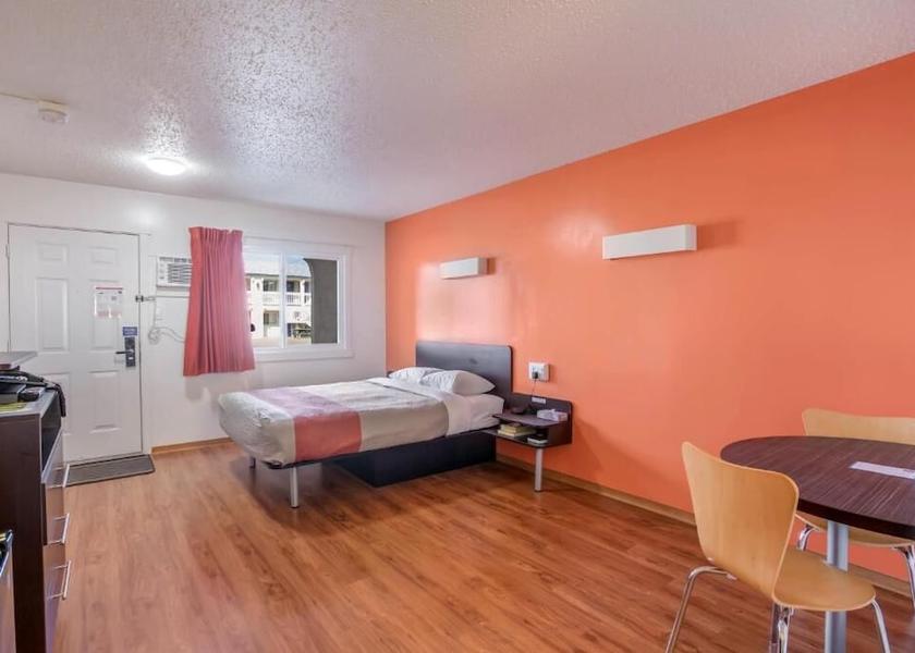 Alberta Camrose Rooms
