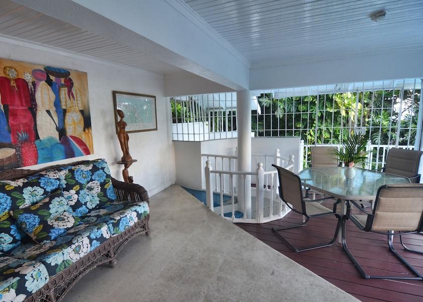  Port Antonio Interior Entrance