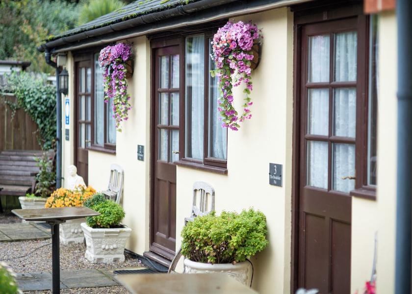 England Longhope Exterior Detail
