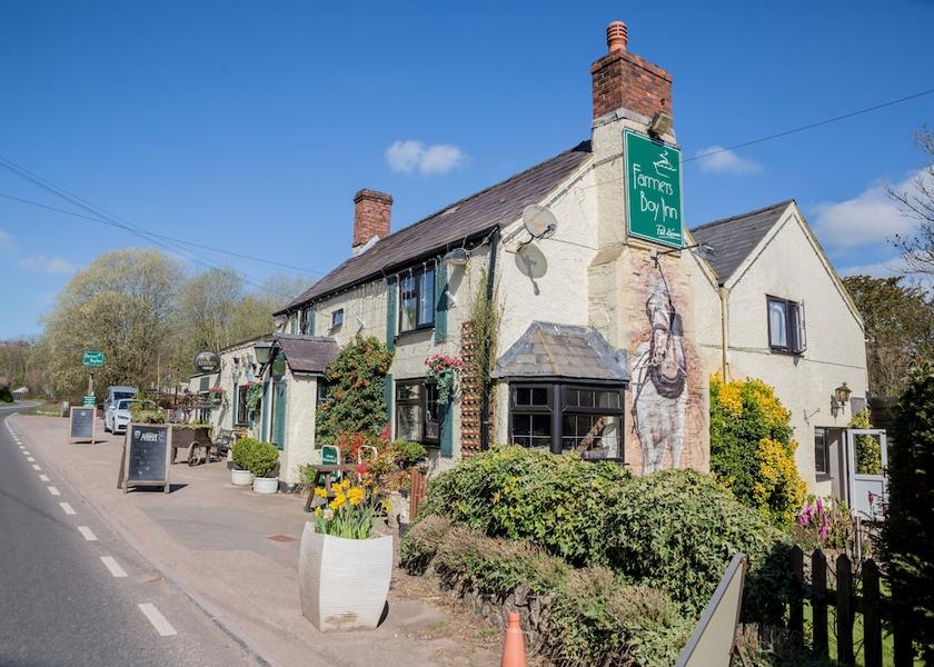 England Longhope Facade