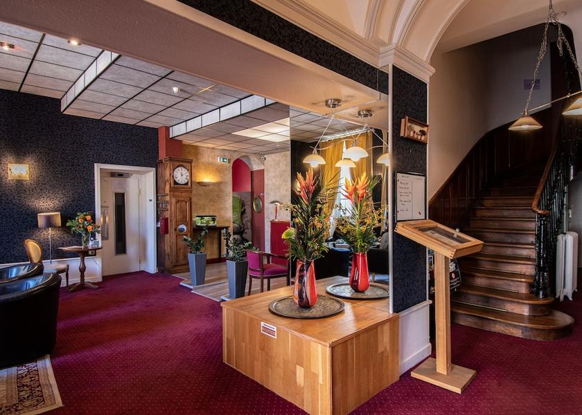 Auvergne-Rhone-Alpes Aix-Les-Bains Lobby