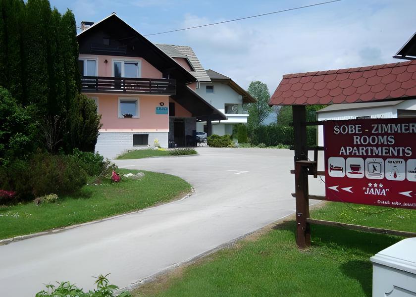  Cerklje na Gorenjskem Hotel Exterior