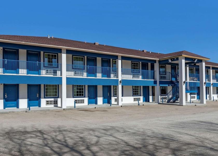 Idaho Caldwell Exterior Detail