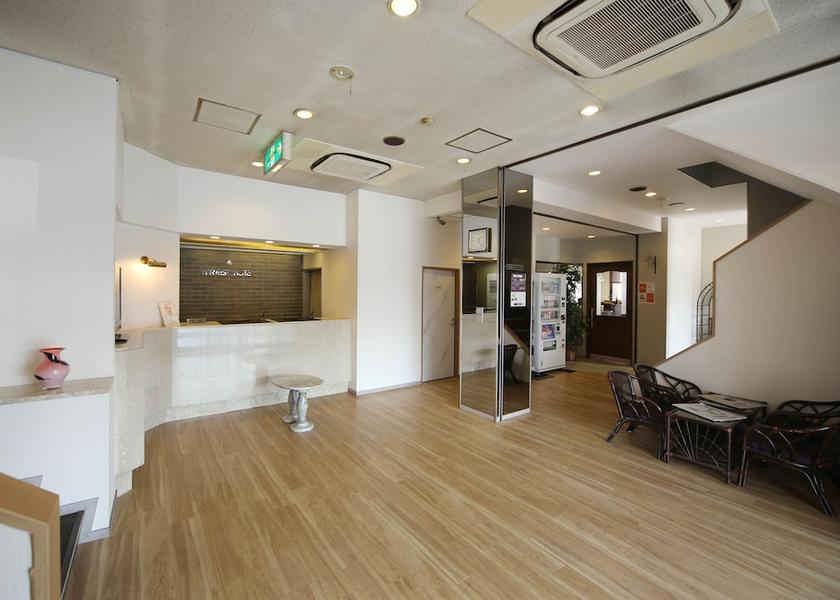 Gunma (prefecture) Isesaki Lobby