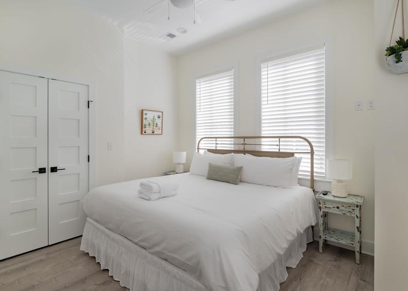 Illinois Charleston Room